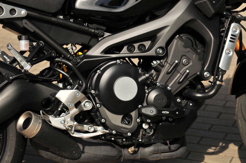 Test Yamaha XSR900: Hodně dobrá koupě! - 19 - 1 Yamaha XSR 900 test06