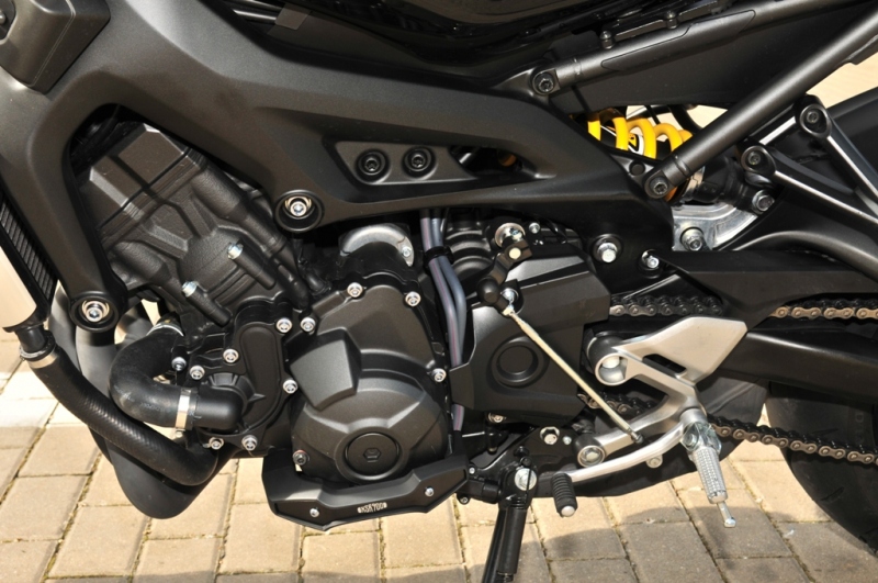 Test Yamaha XSR900: Hodně dobrá koupě! - 31 - 2 Yamaha XSR 900 test21