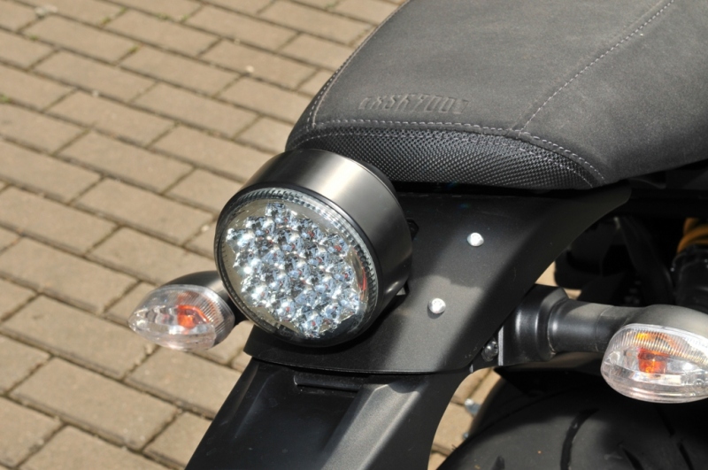 Test Yamaha XSR900: Hodně dobrá koupě! - 9 - 2 Yamaha XSR 900 test34