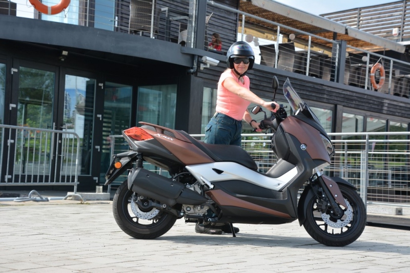 Test Yamaha X-MAX 300: komfortní cestování - 20 - 1 Yamaha X MAX 300 test (7)