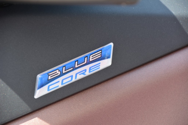 Test Yamaha X-MAX 300: komfortní cestování - 47 - 1 Yamaha X MAX 300 test (2)