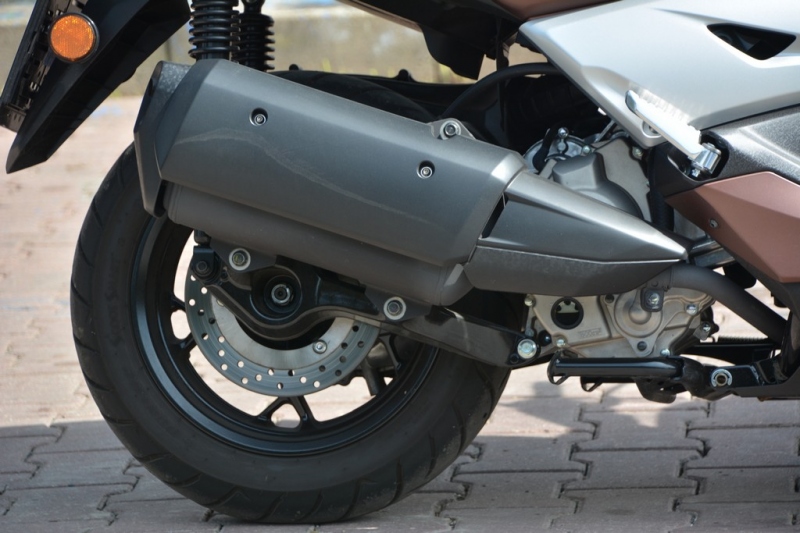 Test Yamaha X-MAX 300: komfortní cestování - 13 - 1 Yamaha X MAX 300 test (37)