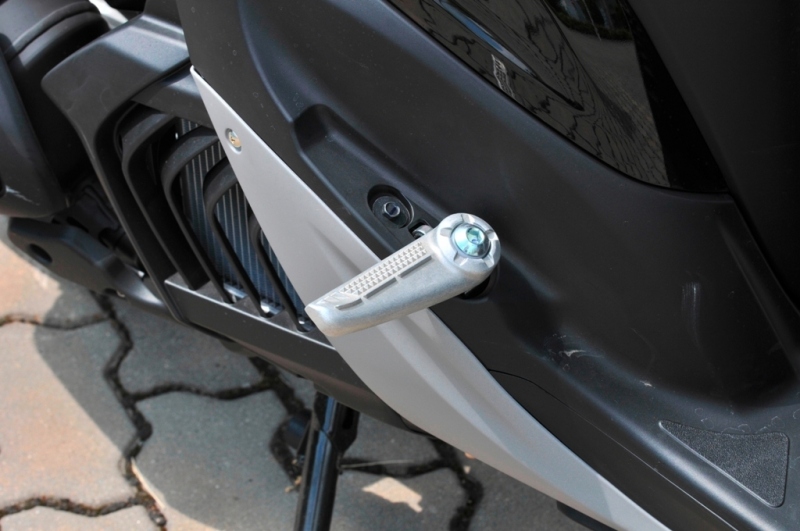 Test Yamaha Xenter 125 MotoGP - 10 - Yamaha Xenter 125 MotoGP Yamaha Xenter 125 MotoGp13
