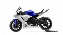 1 Yamaha YZF-R1 GYTR 2023 (20)