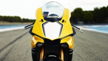 1 Yamaha YZF R1 2016 limited09
