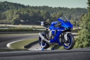 1 Yamaha YZF R1 2020 (19)