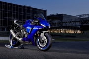 1 Yamaha YZF R1 2020 (20)