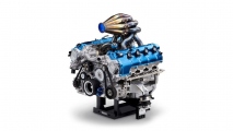 1 Yamaha vodikovy motor V8 (1)