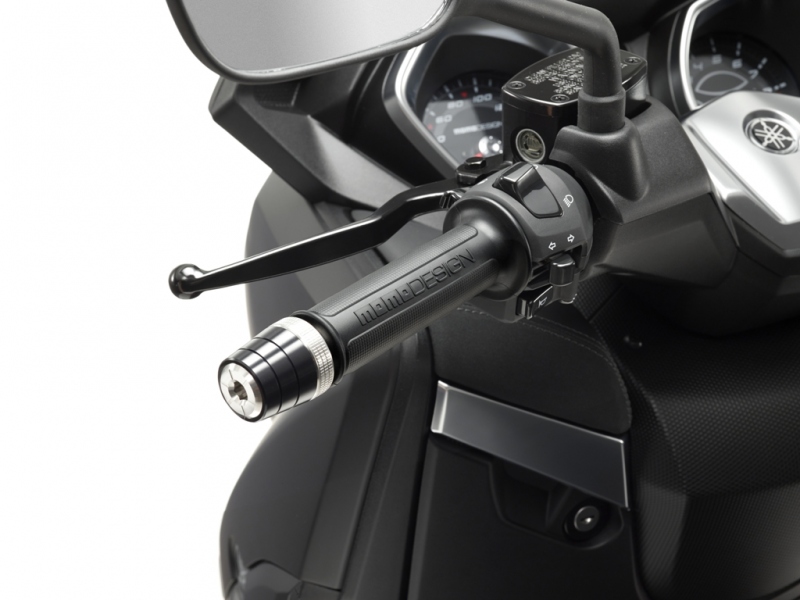 Yamaha X-Max 400 MOMO Design ABS: na trhu již v květnu - 11 - xmax 400 Yamaha xmax 400 momodesign02