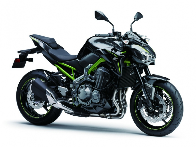 Kawasaki Z650 a Z900 2017: novinky mezi naháči - 3 - 1 Z900 2017 Kawasaki (2)