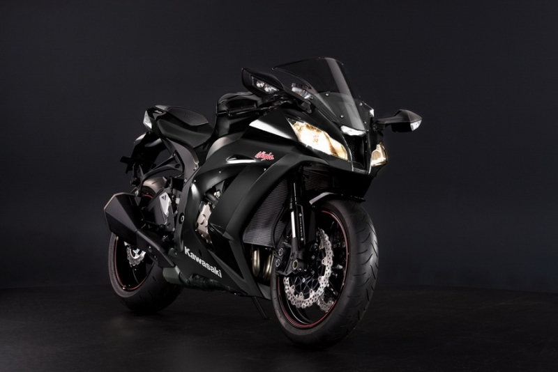 Kawasaki ZX-10R v akci - 2 - zx 10R