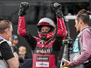 Hlavní obrázek k článku: Vítězem Tissot Superpole se stal Bulega