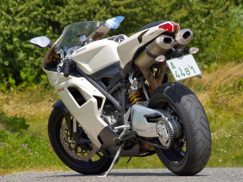 Ducati 848: bílá kráska - 1 - _8059802