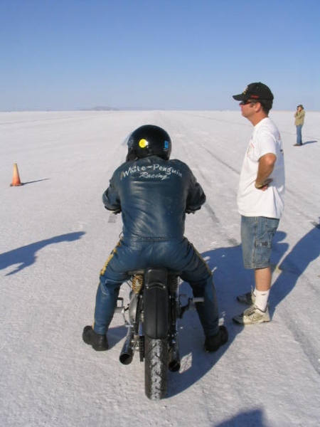 Bonneville Speed Week 2010: začal festival rychlosti  - 4 - bonneville