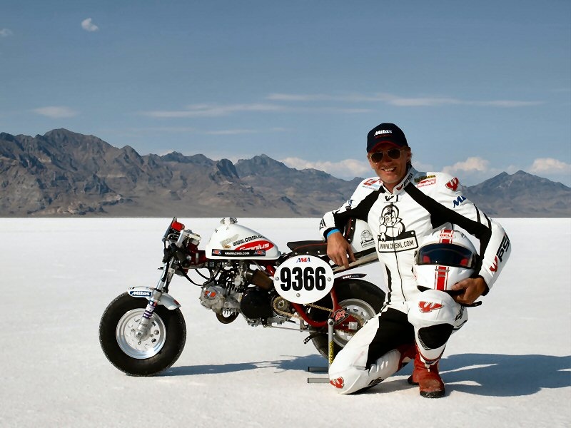 Bonneville Speed Week 2010: začal festival rychlosti  - 7 - bonneville