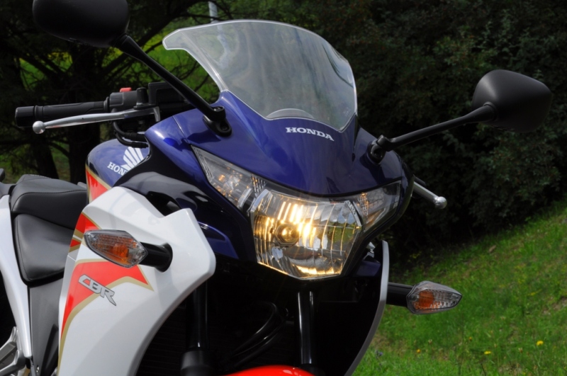Test Honda CBR 250R: čtvrtlitrový supersport - 14 - CBR20516