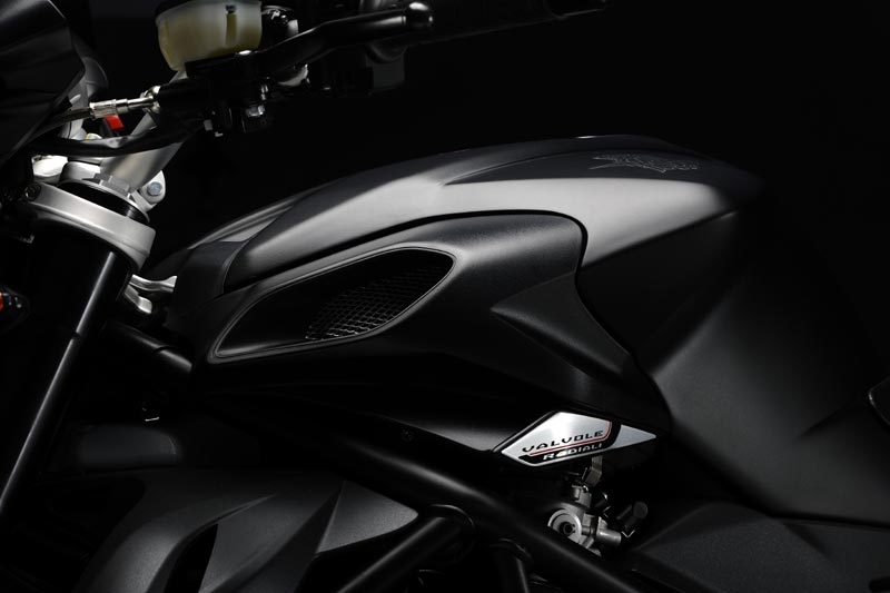 MV Agusta Brutale 920  - 7 - brutale 920