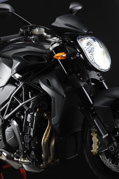 MV Agusta Brutale 920  - 8 - brutale 920