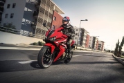 1 Honda 2016 CBR 500 R1