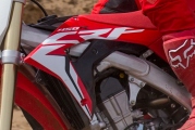 1 Honda 2017 CRF 450 R07