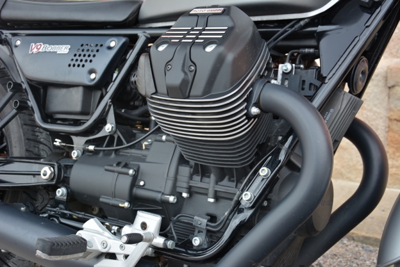 Test Moto Guzzi V9 Bobber a V9 Roamer: schůzka V9 - 49 - 1 Moto Guzzi V9 2016 test13