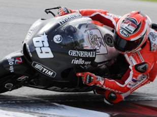 MotoGP 2012: první testy v Sepangu