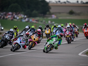 Posledním vítězem IRRC-Superbike Erno Kostamo