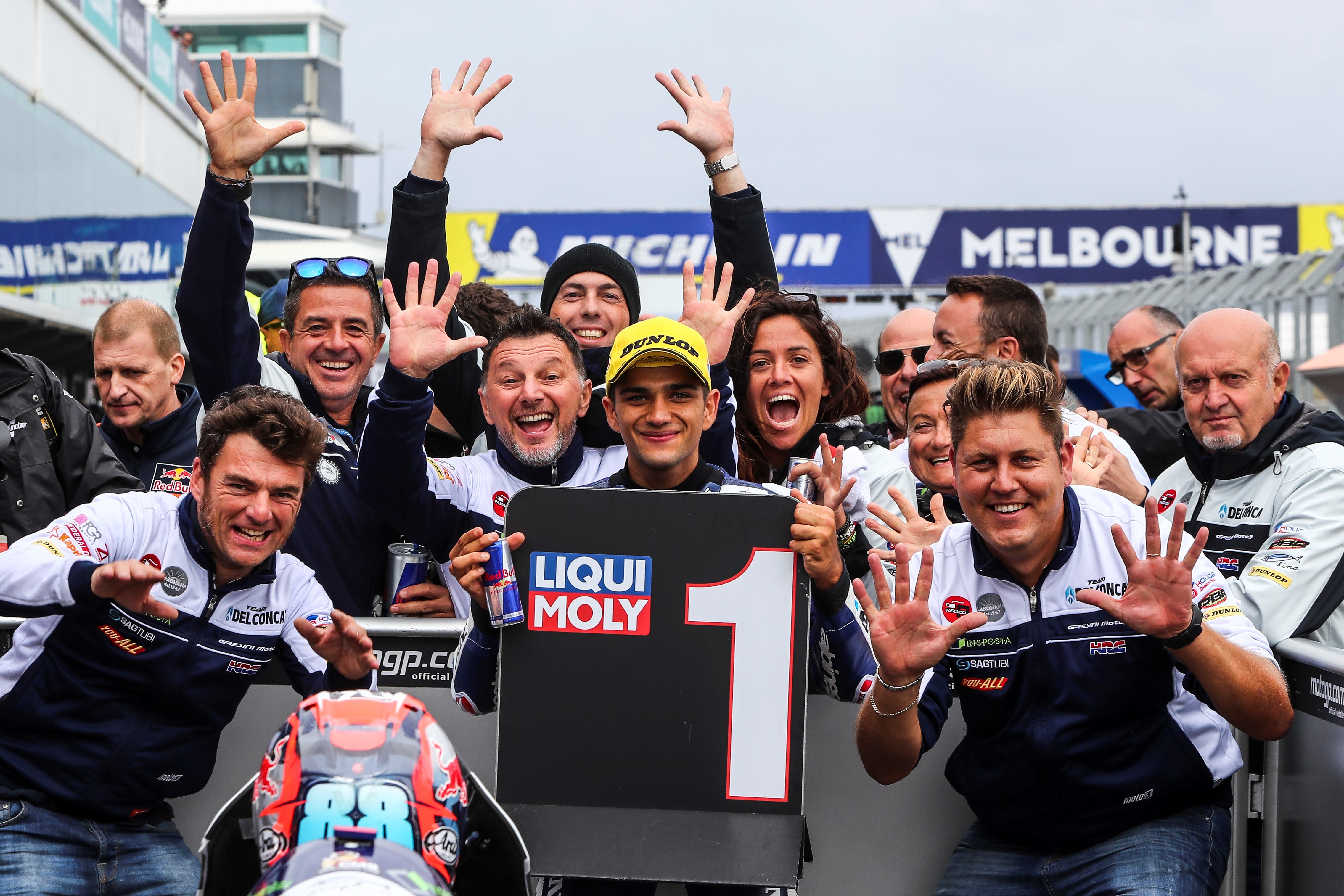 9. Pole Position pro Martina, 4. Kornfeil