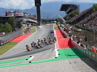 Hlavní obrázek k článku: Moto3 v Barceloně vyhrál lídr šampionátu Maximo Quiles 