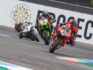 Kdo zastaví Bulegu? WorldSBK míří do Mostu s jasnou otázkou i silnou českou stopou
