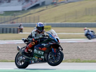 Most Superbike: Dominantní Toprak