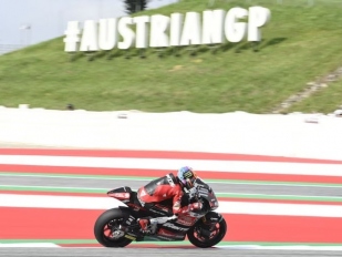 Hlavní obrázek k článku: Překvapivým vítězem Moto2 se stal Vietti, 7. Salač
