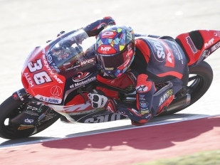 Moto3 vyhrál Piqueras před Ruedou a Furusatem
