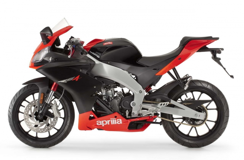 Aprilia RS4: sexy malorážka - 3 - aprilia SR4