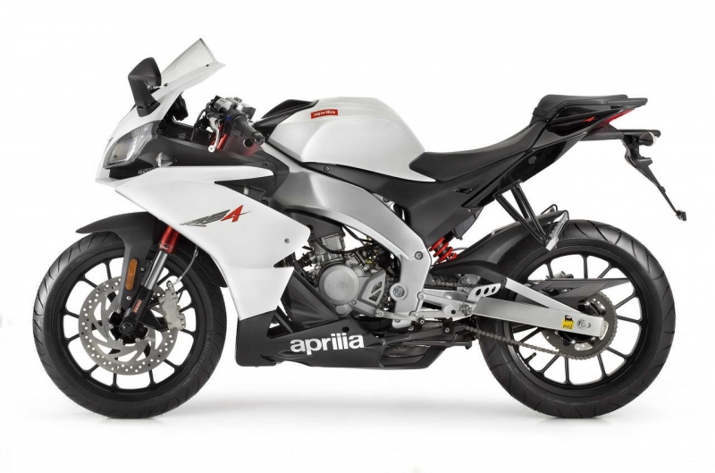 Aprilia RS4: sexy malorážka - 7 - aprilia RS4