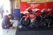 aprilia milwaukee test jerez