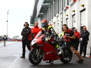 Brixx Ducati pojede celou sezónu WorldSBK 2020