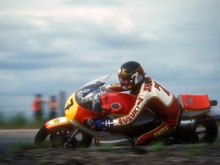 Před 40 lety vyhrál Barry Sheene svůj první titul mistra světa