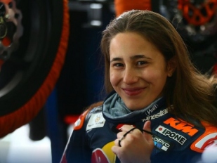 WorldSSP300: Další ženou je Beatrize Neila