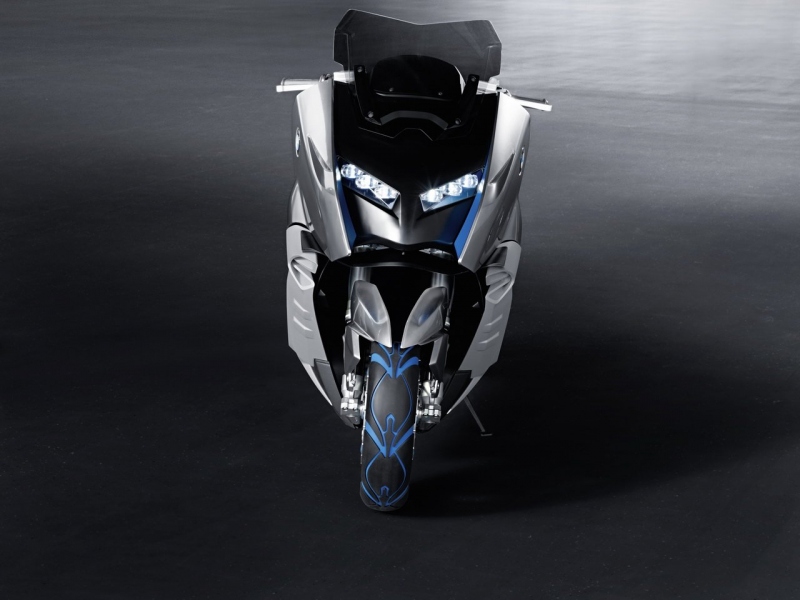 Zpátky do budoucnosti: hyperskútry BMW a Honda - 2 - BMW C