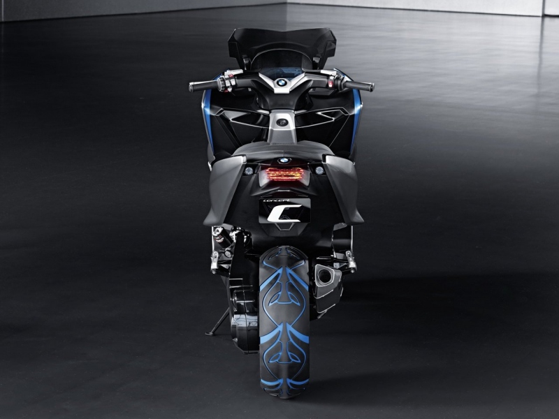 Zpátky do budoucnosti: hyperskútry BMW a Honda - 3 - BMW C