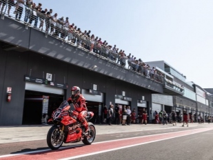Vítězem Superpole v Cremoně Nicolo Bulega