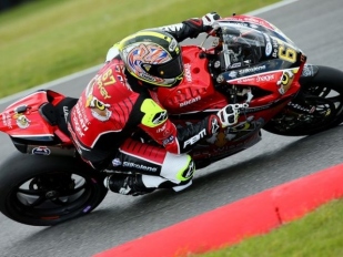 BSB - Snetterton 300: PP pro Byrneho, 19. Smrž 