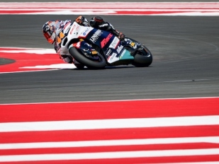 Hlavní obrázek k článku: V Moto2 byl nejrychlejším Canet, 23. Salač 