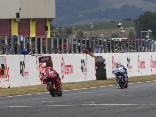 Sprint v Mugellu, Marc před Alexem - dominance bratrů Marquezových