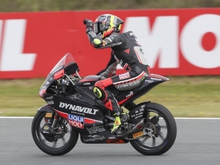 Hlavní obrázek k článku: David Muňoz první v Moto3