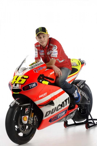 Ducati Desmosedici GP11 - 13 - gpd