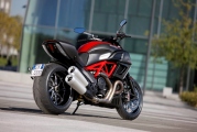 ducati-diavel5