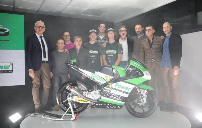 Prezentace týmů Grand Prix v minulých dnech - 8 - estrella galicia moto3