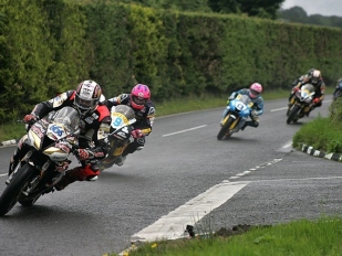 Ulster GP: 7 vítězství Petera Hickmana, vyhrál také Michal Dokoupil